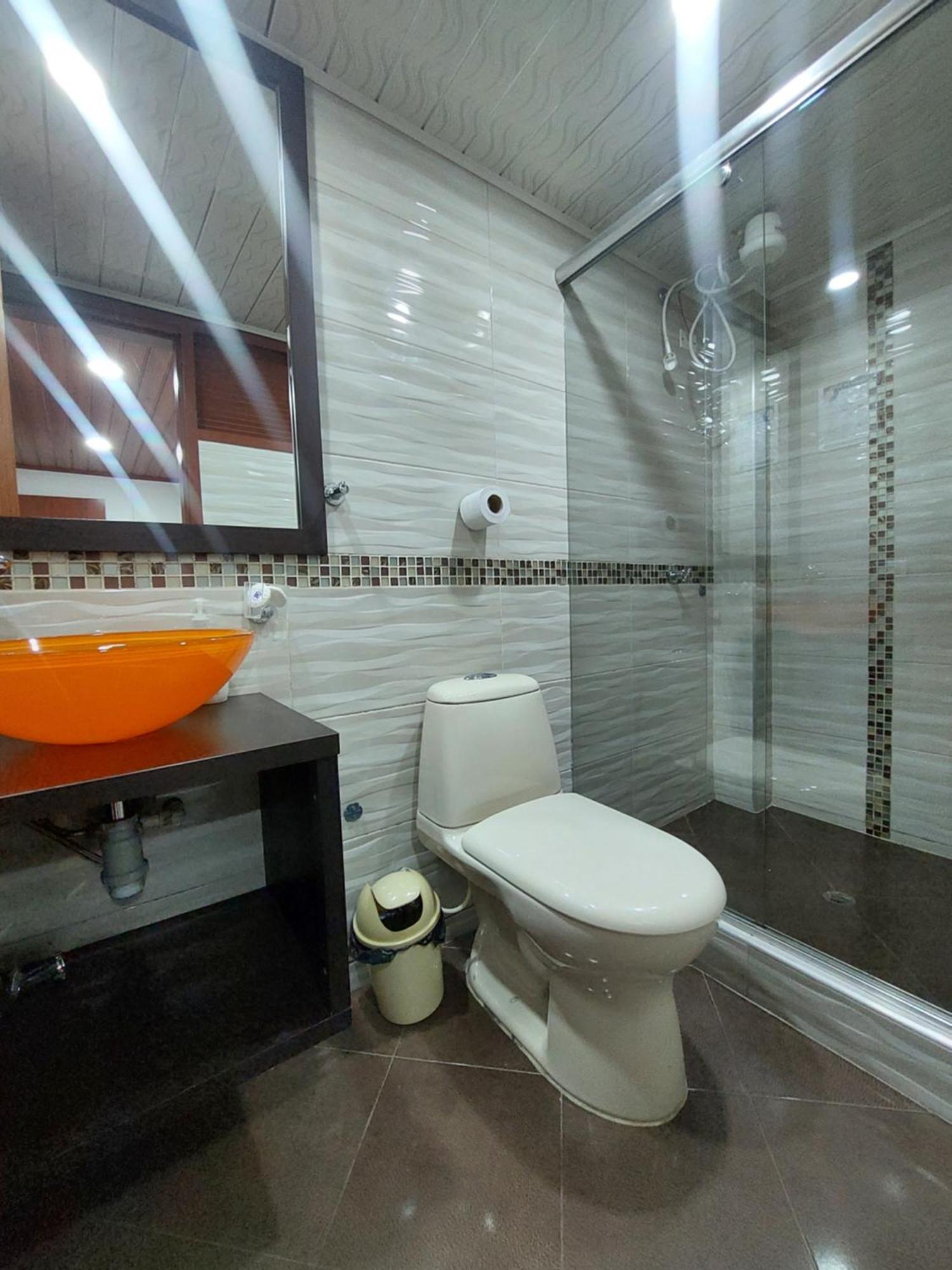 Hotel Casa Huesped Kiwi โบโกตา ห้อง รูปภาพ